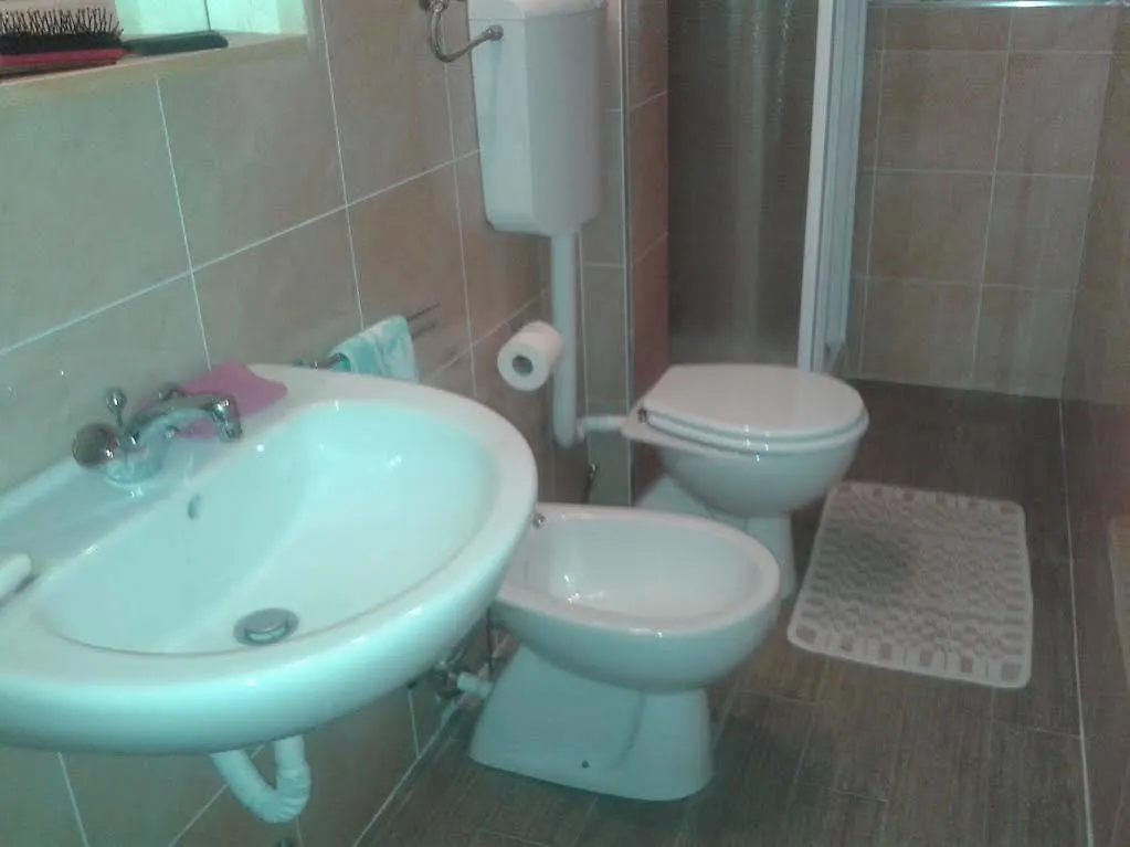 Hotel Elvira Rimini 2*,  Italia